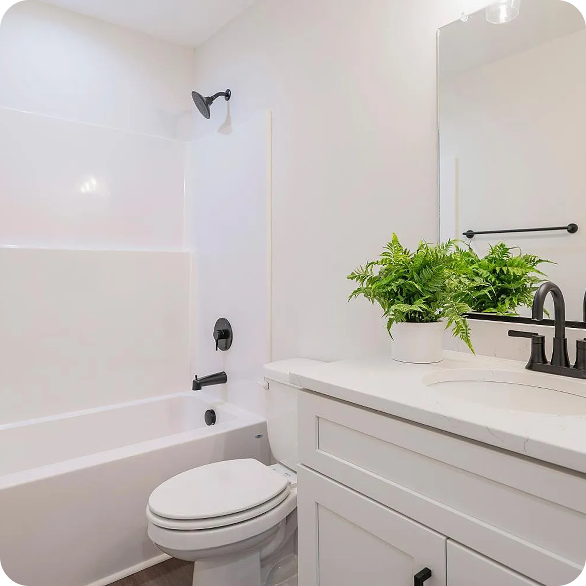 Washburn Interior Bathroom